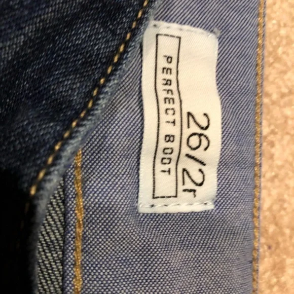 Gap 1969 Perfect Boot Cut Jeans 26 2R - Picture 7 of 8